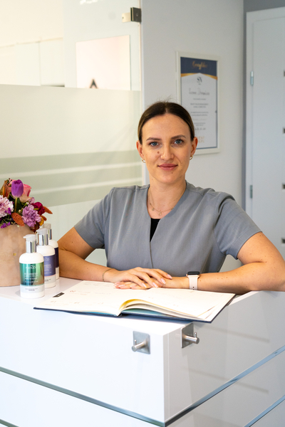 Zdjęcie na okładce dla PMU&BEAUTY Zuzanna Dybiżbańska Makijaż Permanentny Gniezno Manicure, Pedicure, Rzęsy i Zabiegi Kosmetyczne